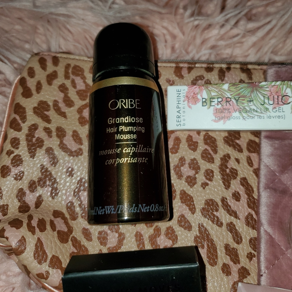 Makeup Bundle - Picture 4 of 4